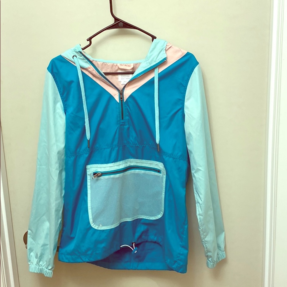 Pullover half-zip windbreaker jacket